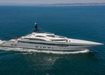 The important Do’s and Don’ts when you hire a luxury Yacht Charter