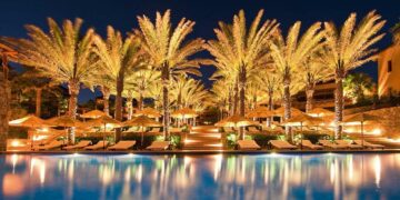 “Five Best Cabo Resorts for a Honeymoon”