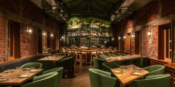 5 Restaurants with a Great Downstairs Dining Experience